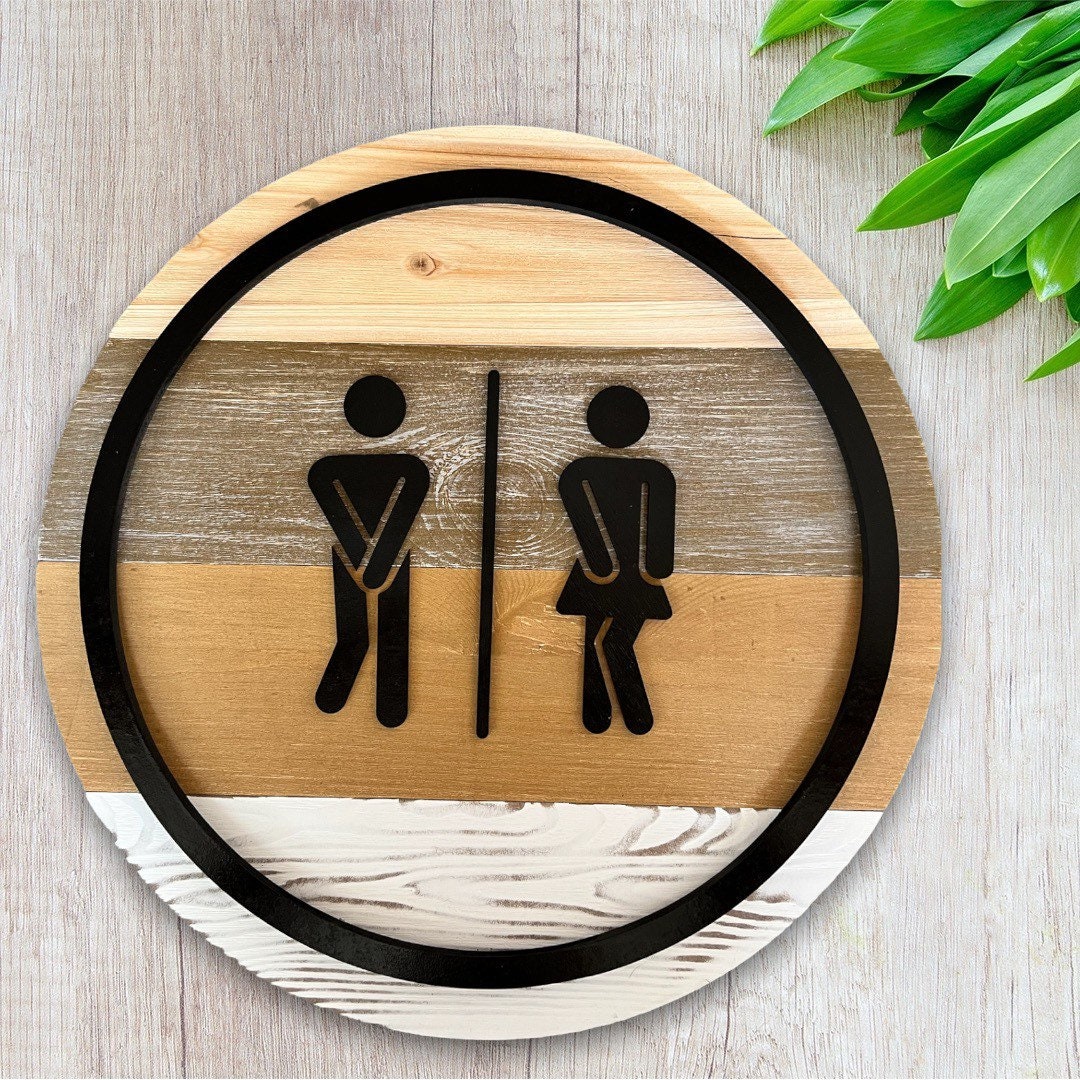 Personalized round wood wall sign, 3D Shiplap Modern Door Hanger with black ring, Minimalist design